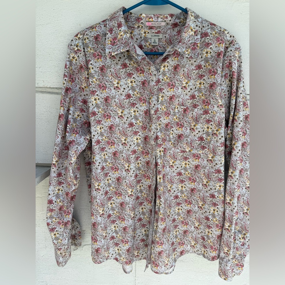 Vintage LL Bean women’s floral button down shirt